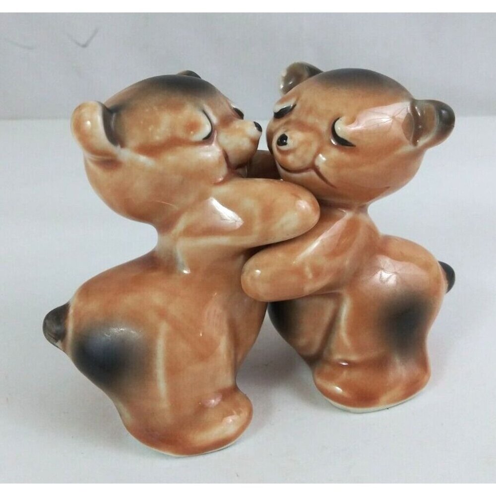 Vintage Van Tellingen Hugging Dancing Bear 3.5" Salt & Pepper Shakers